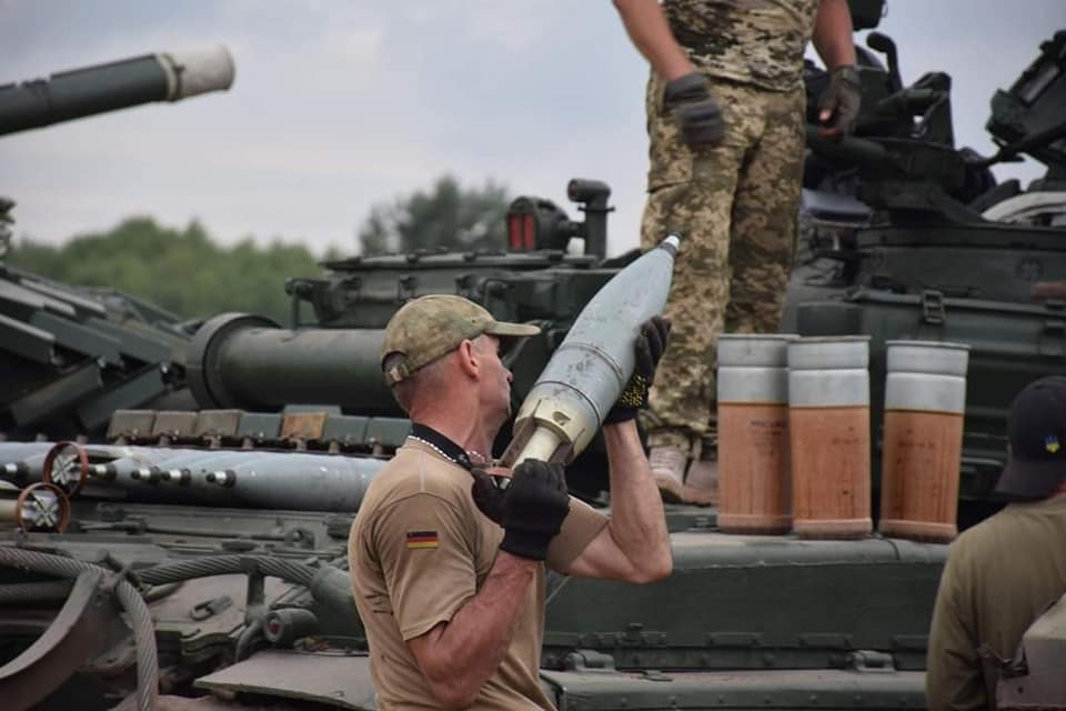 Ten more Russian APCs destroyed by Ukraine in latest combat losses update