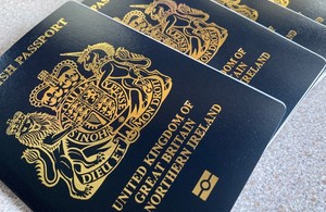 Travel chaos as UK passports lost during Covid backlog triple
