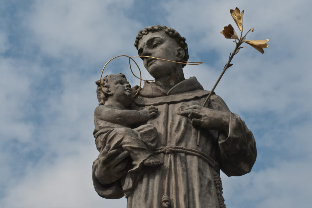 Image - Saint Anthony of Padua: Choze-KL/shutterstock