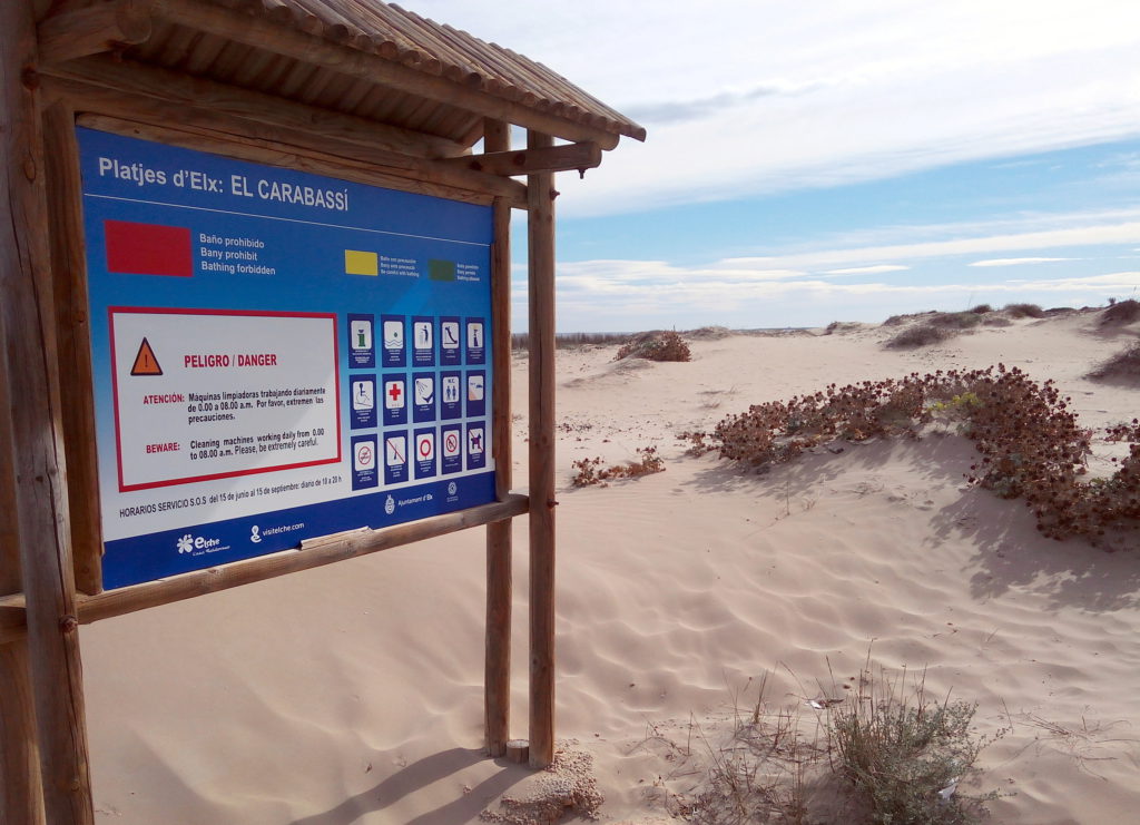 UPDATE: Elche's popular tourist Carabassi beach closed for a second day due to contamination