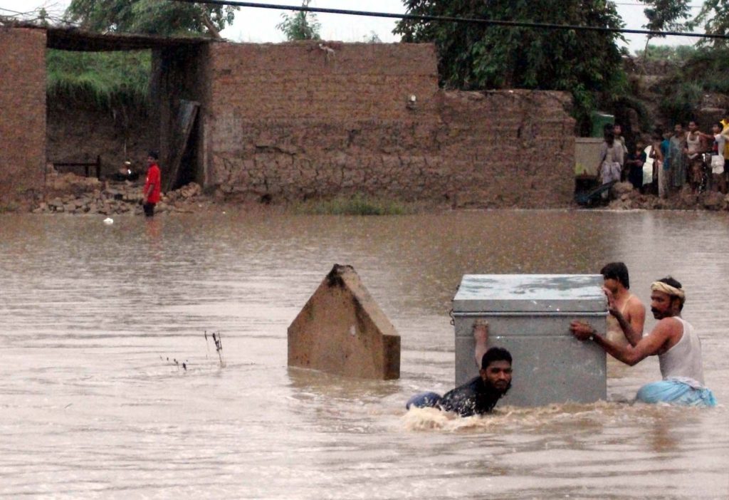 After devastating floods UK to send £1.5M (€1.77M) in aid to Pakistan 
