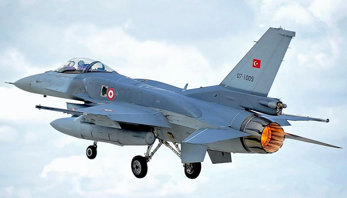 Turkey accuses Greece of 'locking on' air defence weapon systems to its F-16 jets
