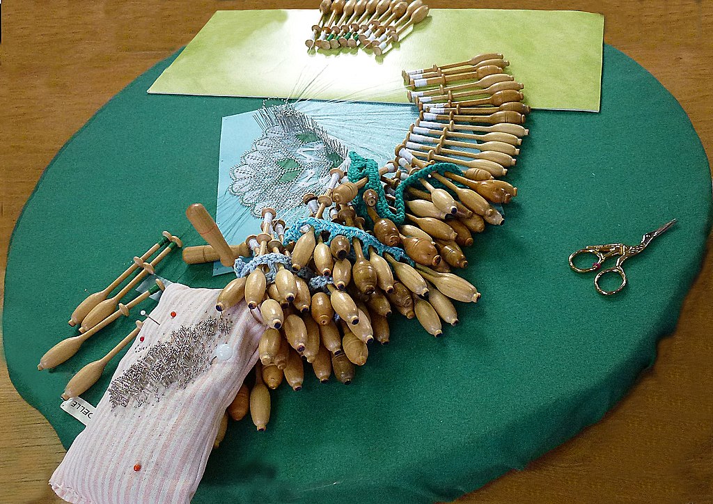 Huercal-Overa (Almeria) maintains a local tradition with annual lacemaking event
