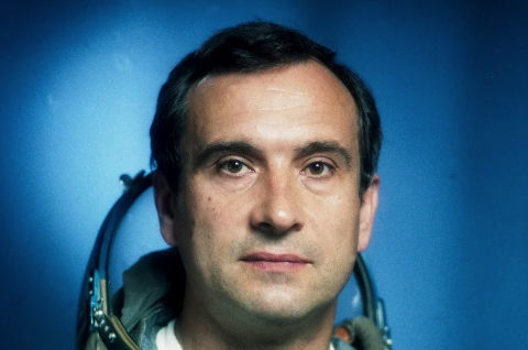 Russian astronaut who held record for longest space mission dies aged 81