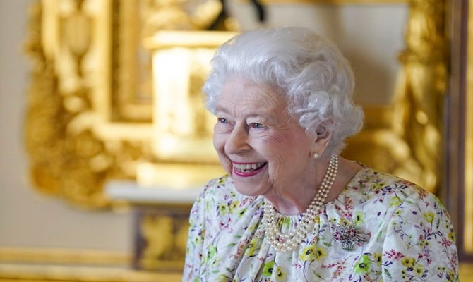 WATCH - Queen Elizabeth's funeral live here on Euroweeklynews.