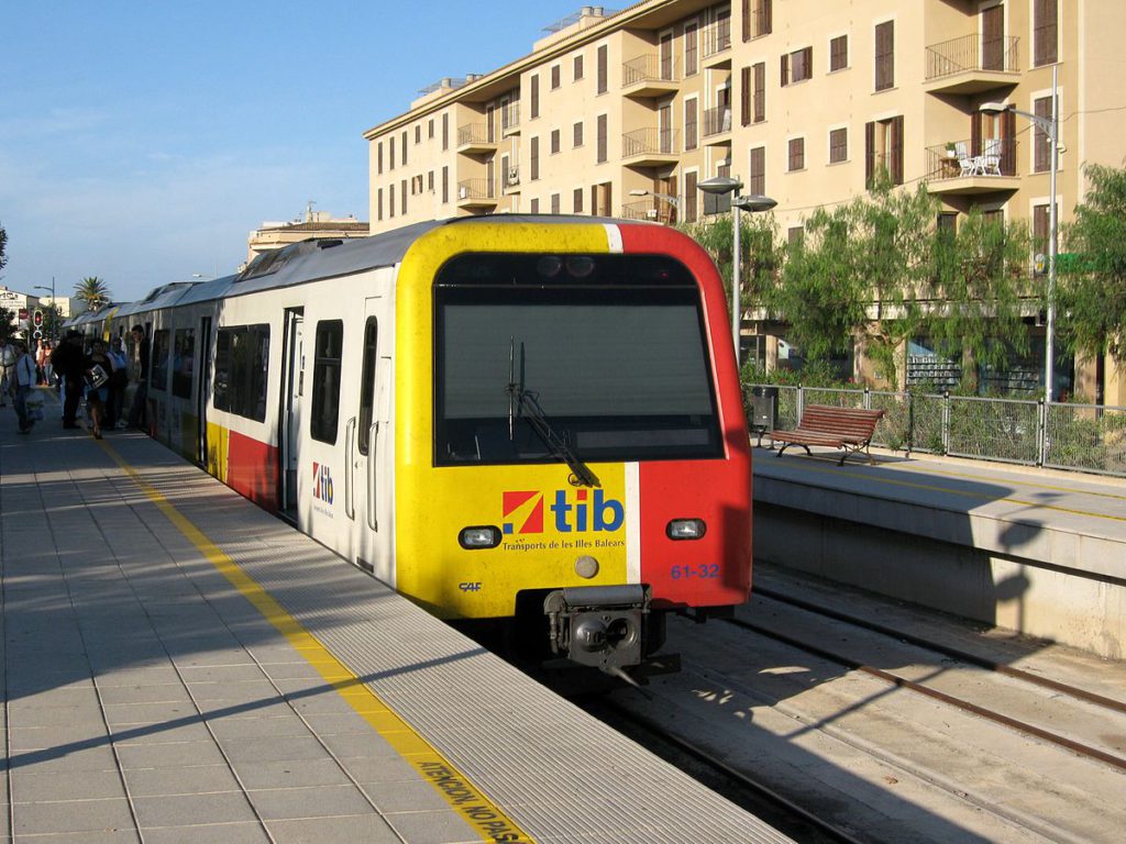 Mallorca sees record numbers of passengers on public transport in September