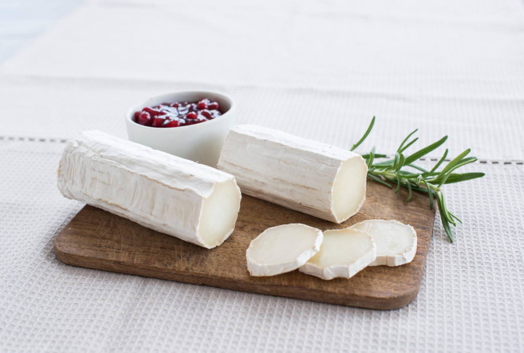 Food Alert in Spain: Metallic foreign bodies found in popular cheese from France