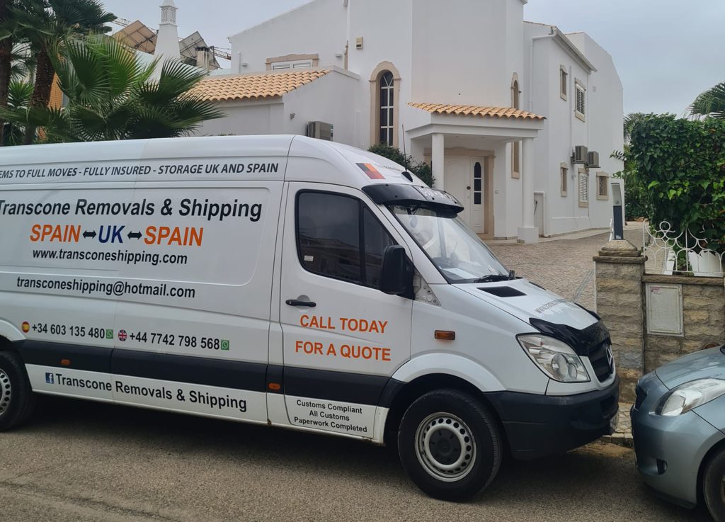 Secure local and large removals, shipping and storage from Transcone Removals and Shipping
