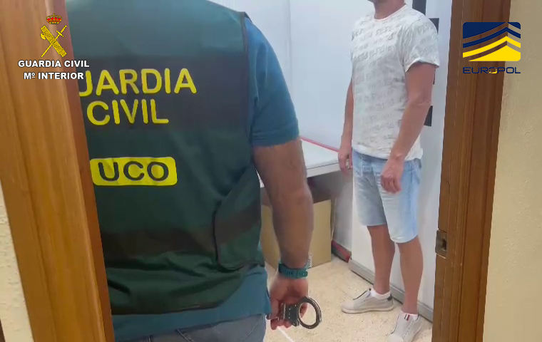 Guardia Civil arrest drug trafficker in Alicante on EUROPOL's Most Wanted list