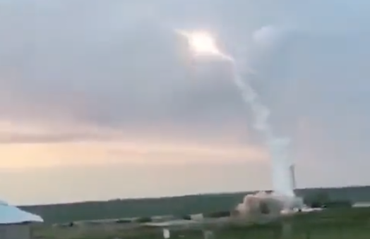 WATCH: Misfiring Russian air defence system bombs building in Belgorod