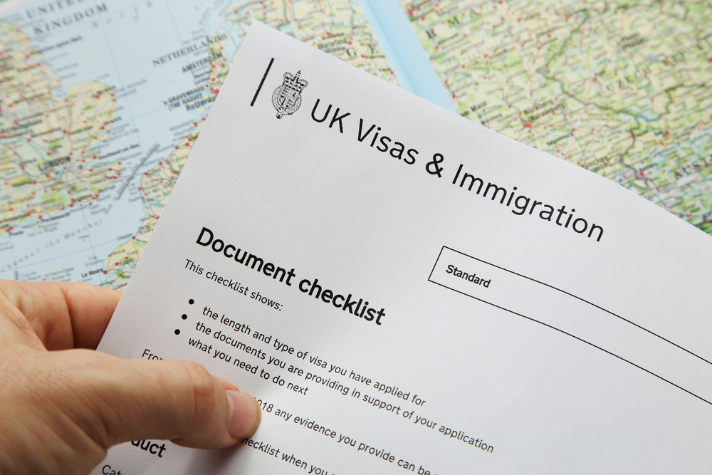 Net migration could top 300,000 this year despite Tory manifesto pledge