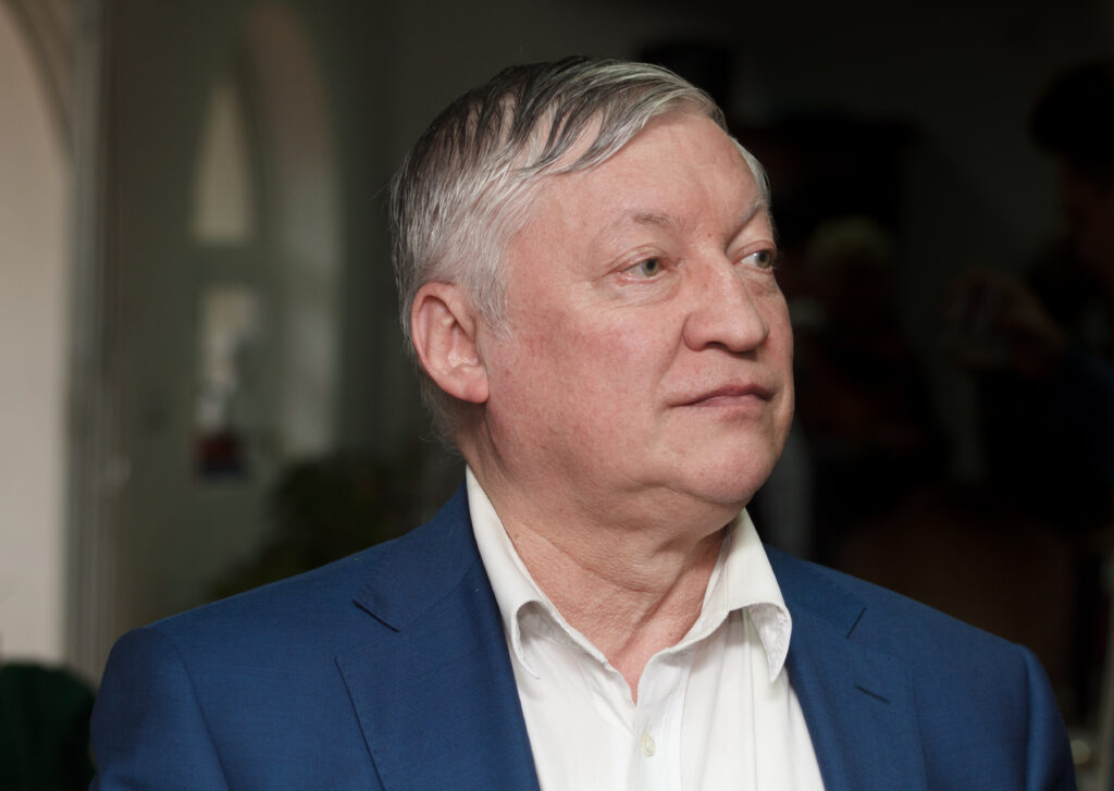 Former world champ GM Anatoly Karpov in town for lecture