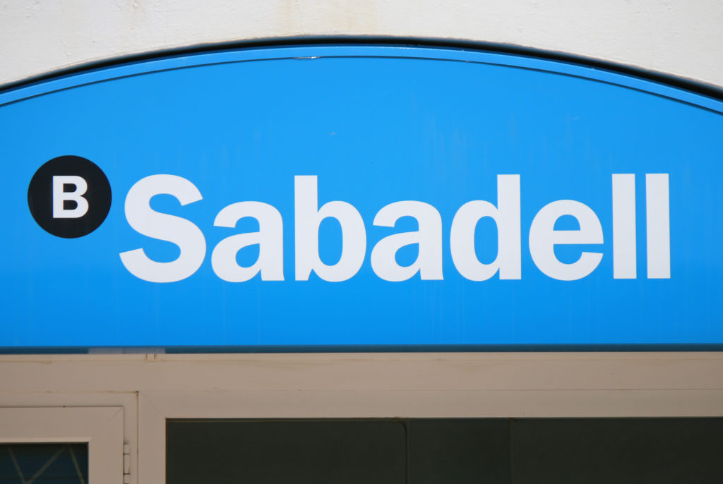 Customers are warning that Sabadell has allegedly put up its banking prices
