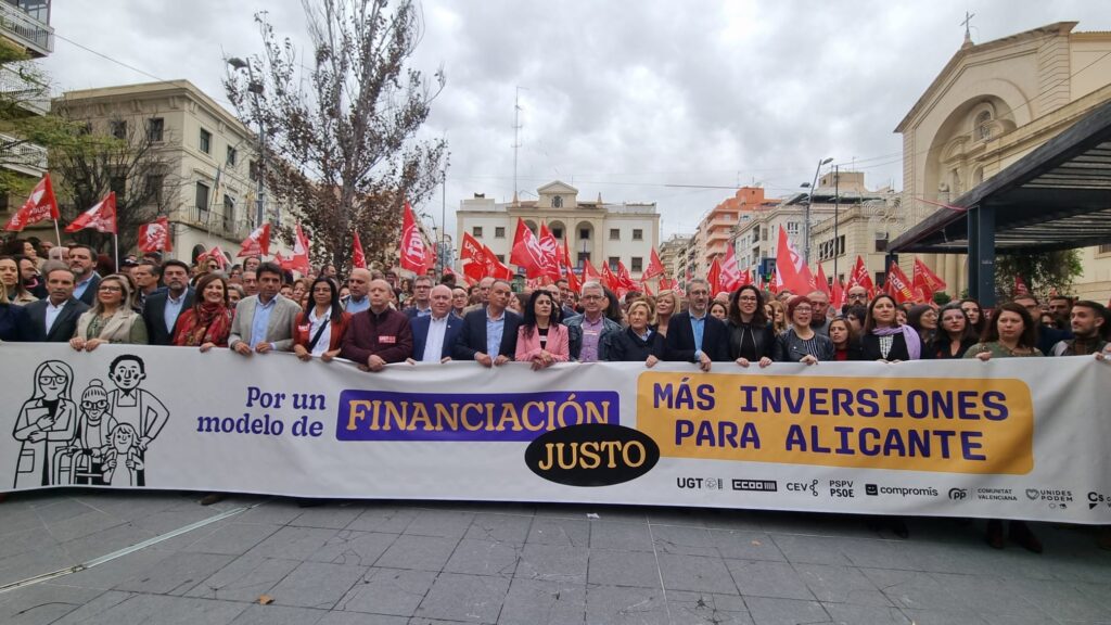 All political parties and unions demand fairer funding for Alicante province