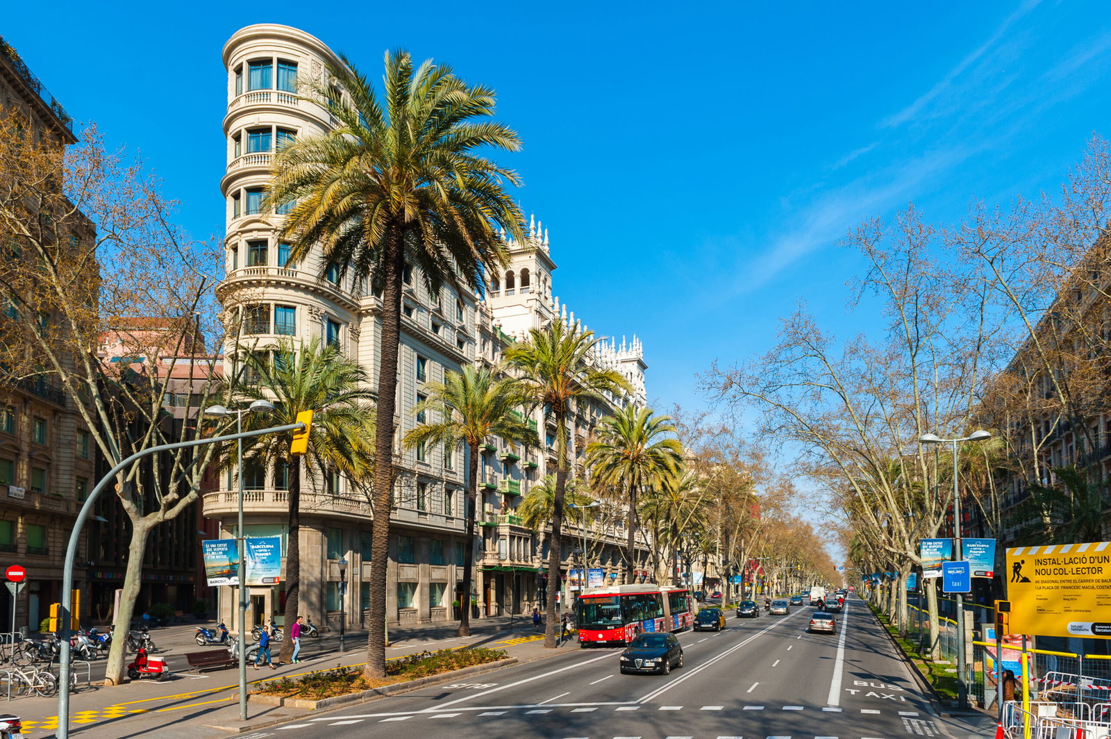 biggest expat community spain