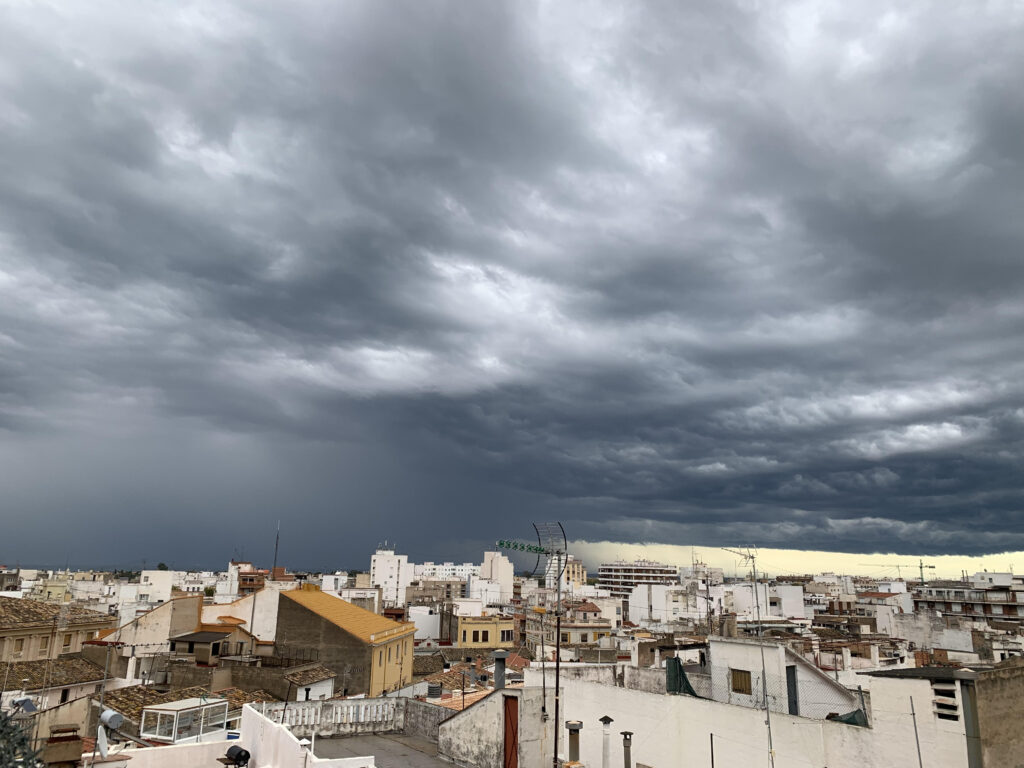 Yellow alert for Valencia with very heavy rain expected