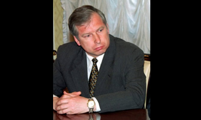 Putin's former KGB mentor Viktor Cherkesov dies from 'unexplained mystery disease'
