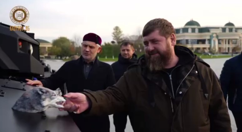 Chechen leader Ramzan Kadyrov announces new 2,000-strong special military unit
