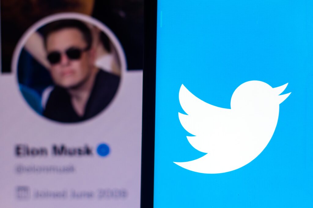 BREAKING: Elon Musk culls 3,700 Twitter employees by email