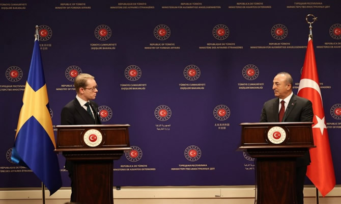 Turkey refusing to lift veto on Sweden's Nato membership application