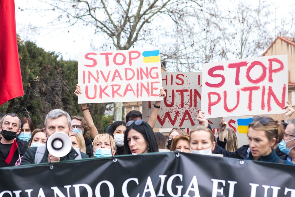 Ukrainian targets across Spain receive more letters containing 'animal eyes'