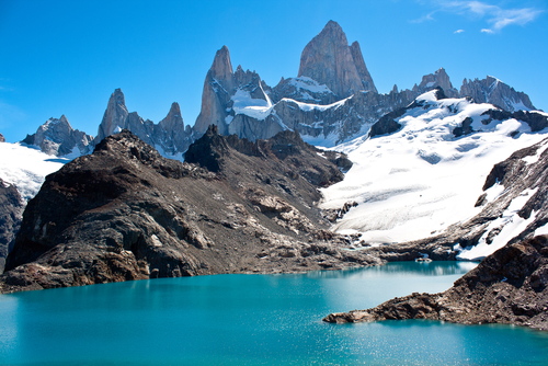 Mountaineers missing after avalanche in Patagonia