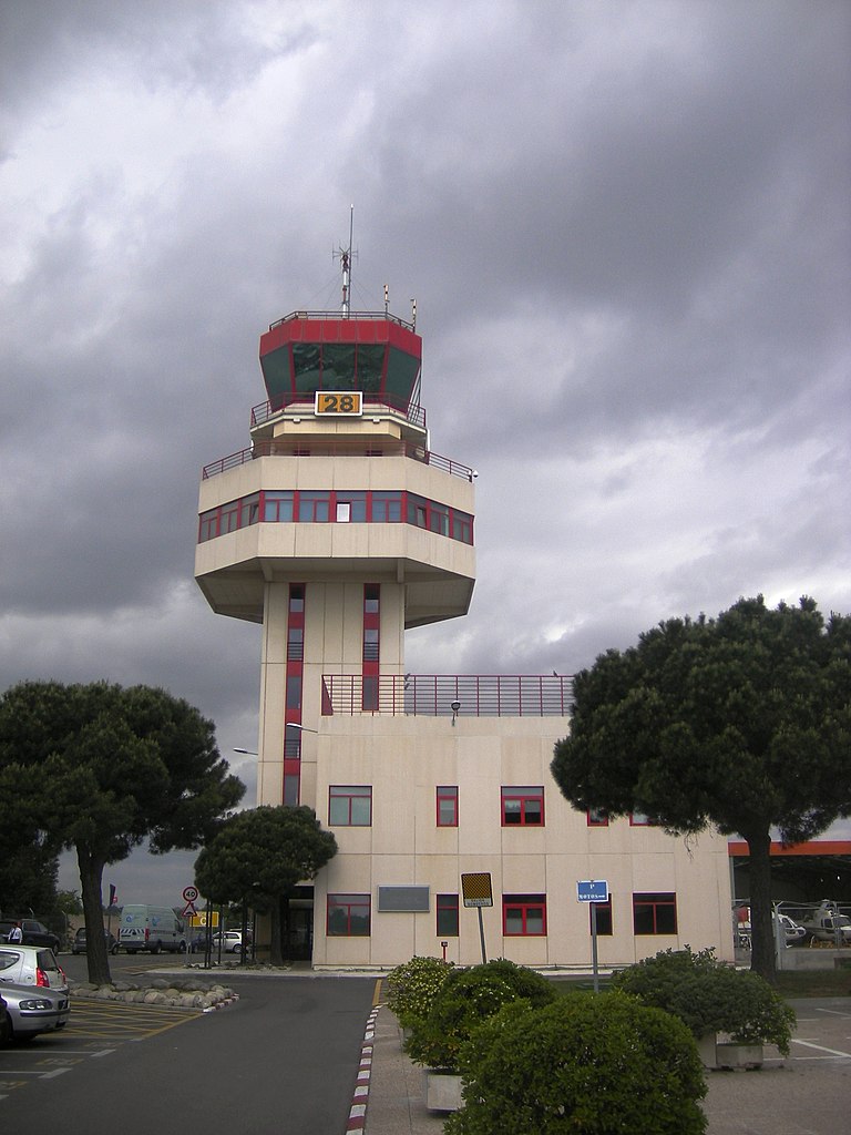 Monday strikes at 16 privatised air traffic control towers in Spain