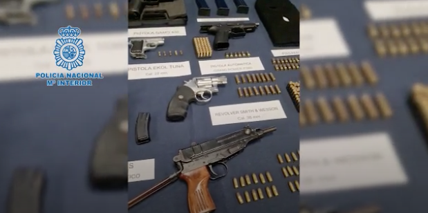 Violent gang busted in Andalucia's Marbella and arsenal of heavy-duty weapons seized