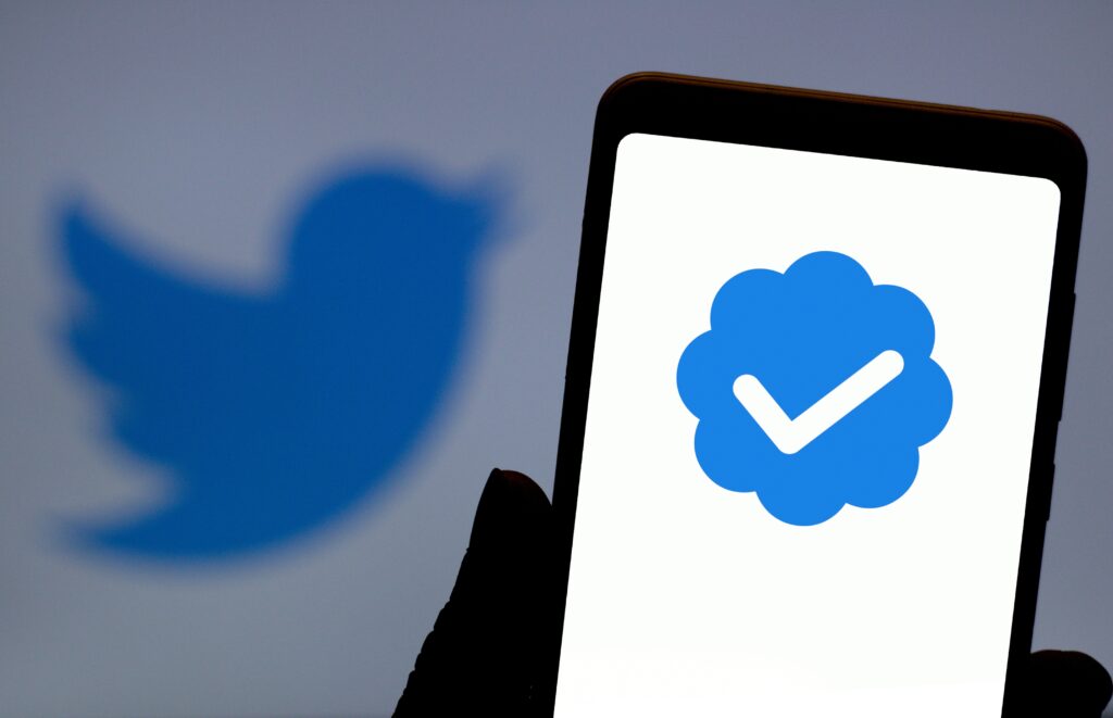 Twitter to charge users for text message account authentication