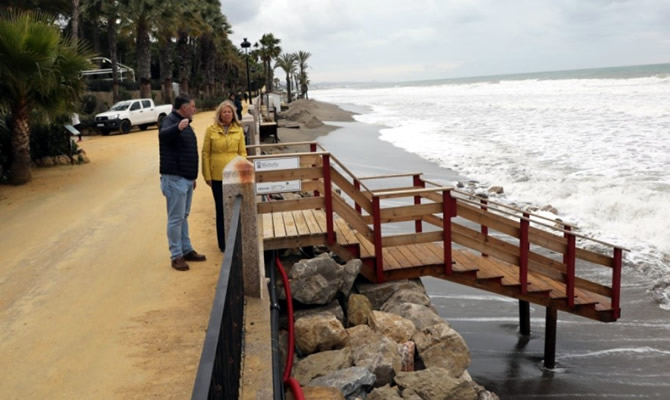 Mayor of Marbella estimates €500,000 of storm damage caused to municipality's beaches