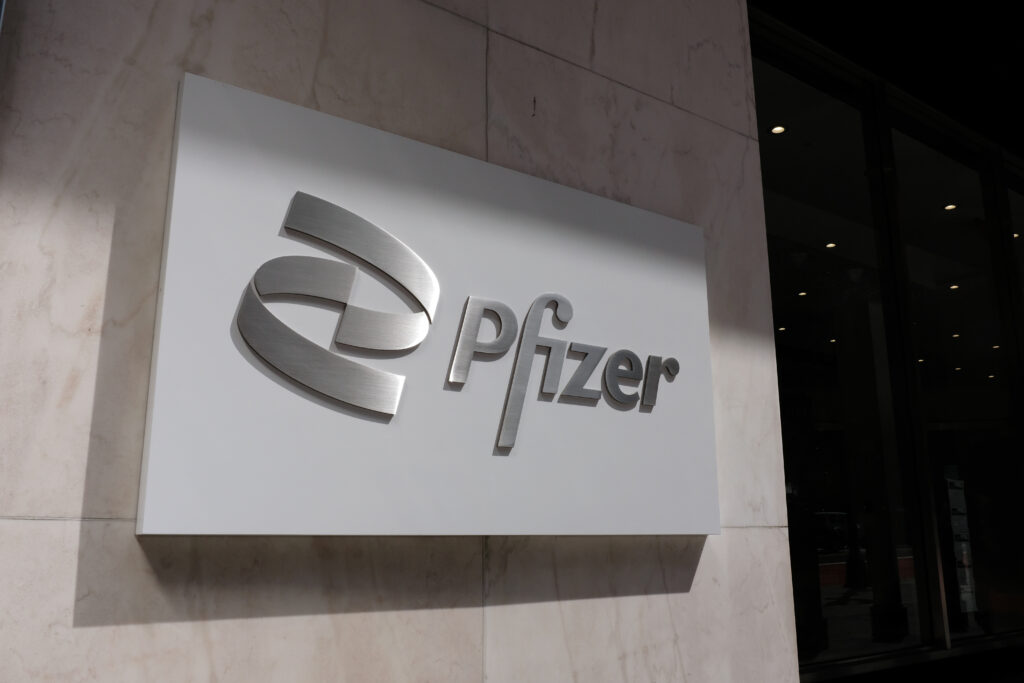 Image of the Pfizer logo.