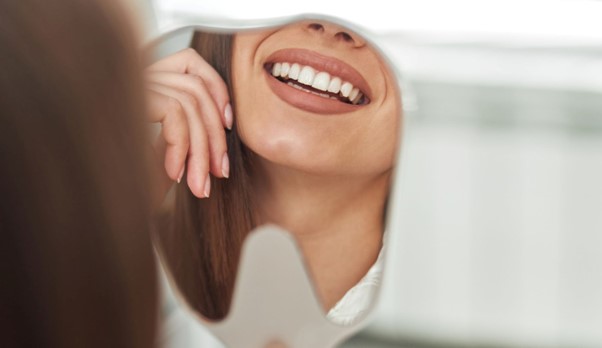 The power of a new smile: How patients recover self-confidence on the Costa del Sol