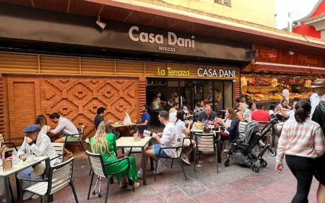 Workers at Madrid's famous Casa Dani restaurant blamed for causing recent salmonella incident