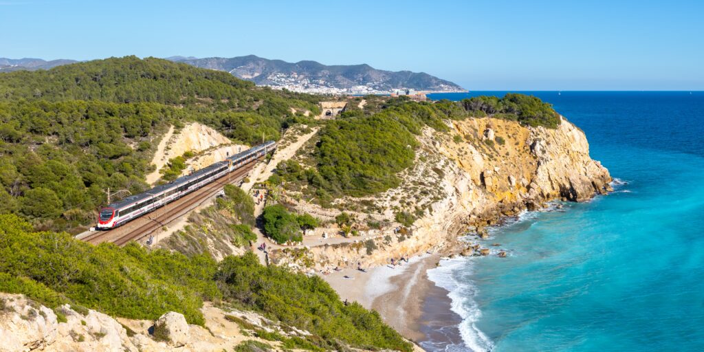 Spain's train tourism thrives: 30 per cent more tourist trains in 2023