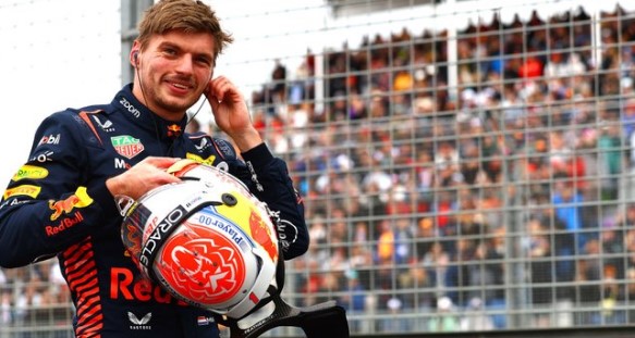 Max Verstappen clinches pole for Red Bull in the Australian Grand Prix