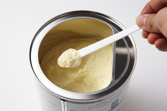 Parents desperate to feed babies stealing baby formula
