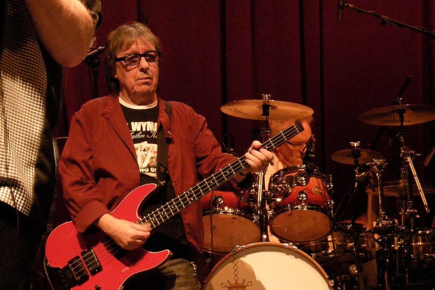 Image of former Rolling Stones bass guitarist Bill Wyman.