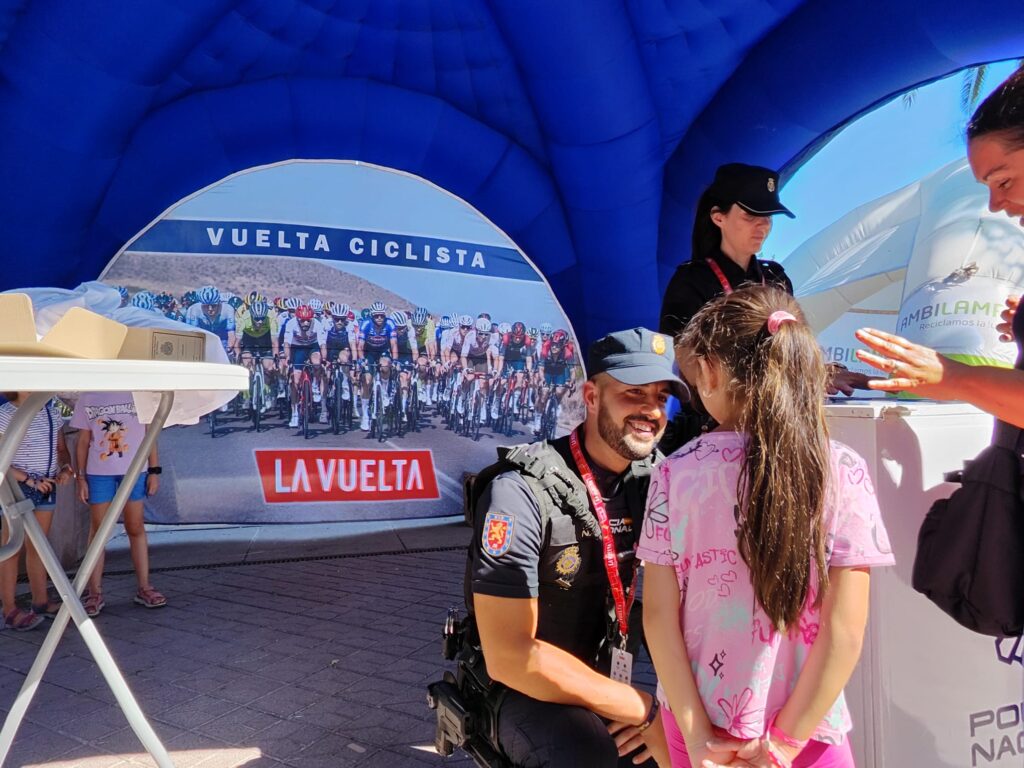National Police Ensure Smooth /running Of La Vuelta