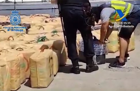 Police Seize 6 Tonnes Of Drugs Near Canary Islands