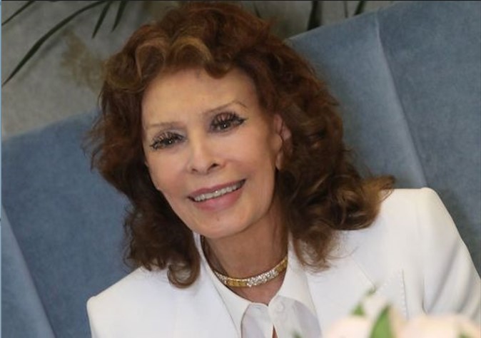 Sophia Loren Rushed To Hospital