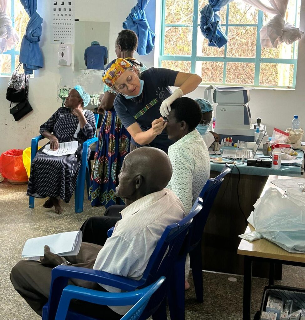 Cataract operations in Kenya