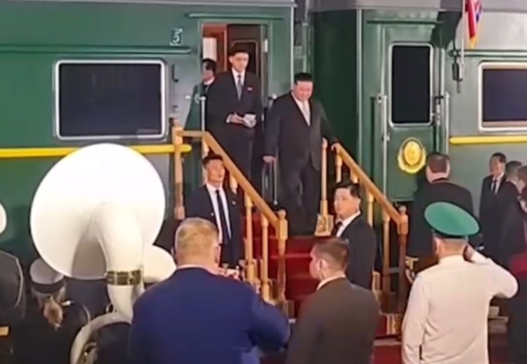 Image of North Korean leader Kim Jong-un arriving in Russia.