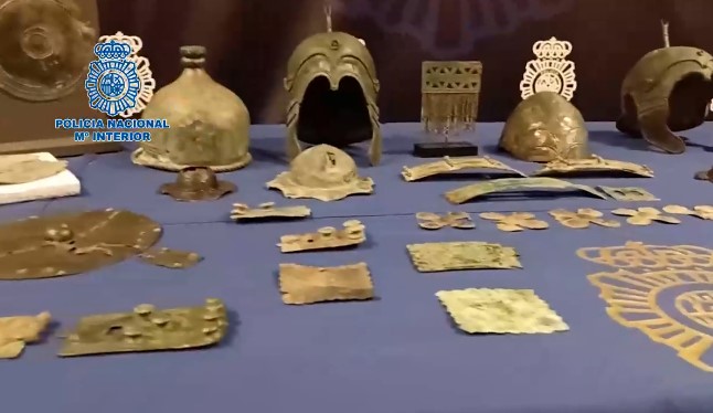 Image of objects seized from Tarragona museum.