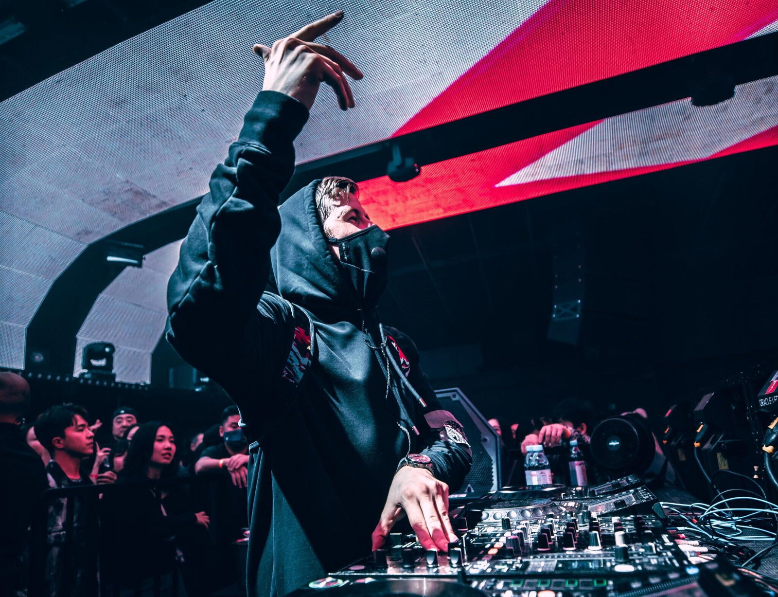 Alan Rex Renowned DJ Makes Generous Donation « Euro Weekly News