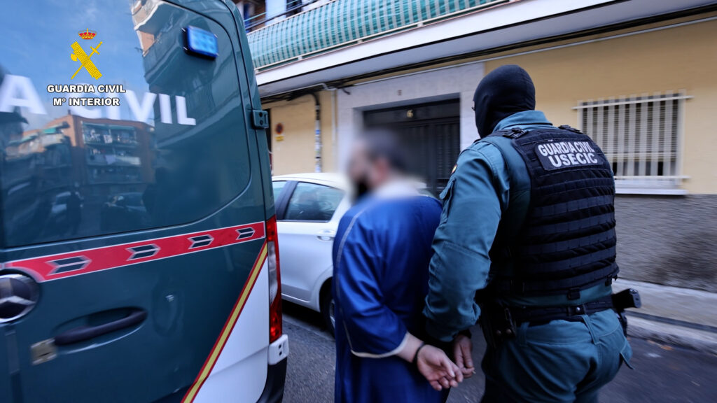 Jihadist teacher arrested in Madrid.