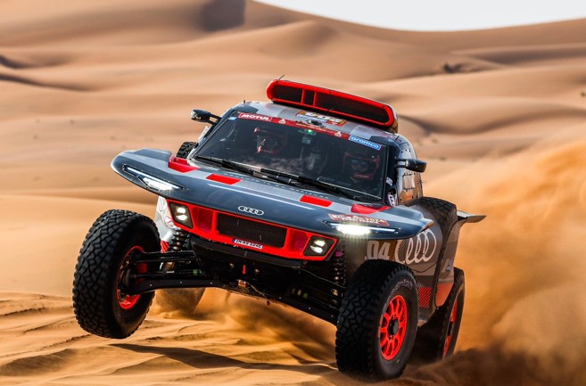Sainz triumphs in Dakar Rally