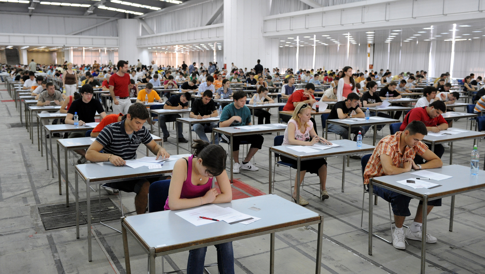 Why is Spain the second worst EU country for school dropouts?