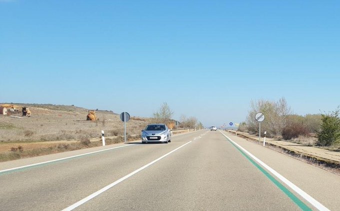 Spain trials Green lines on roads