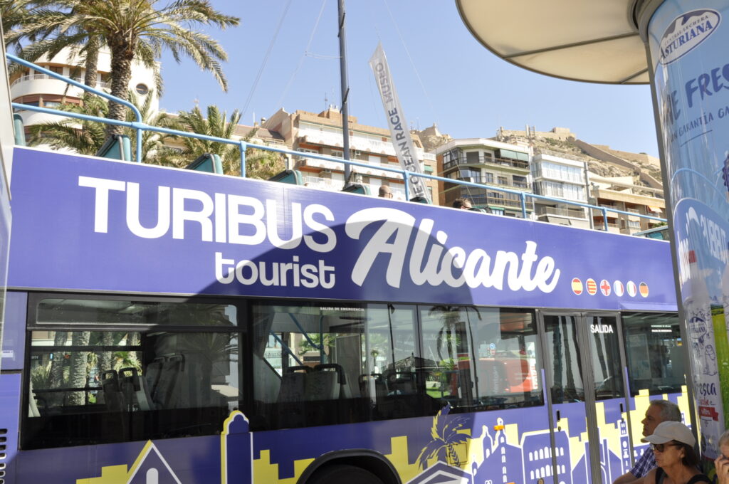 Explore Alicante with the newly relaunched Turibús service.