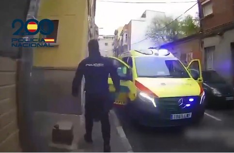 Police save two-year-old in Madrid